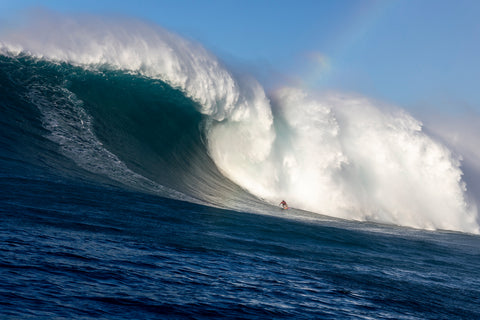 Dancing with Giants _ Benjamin Sanchis